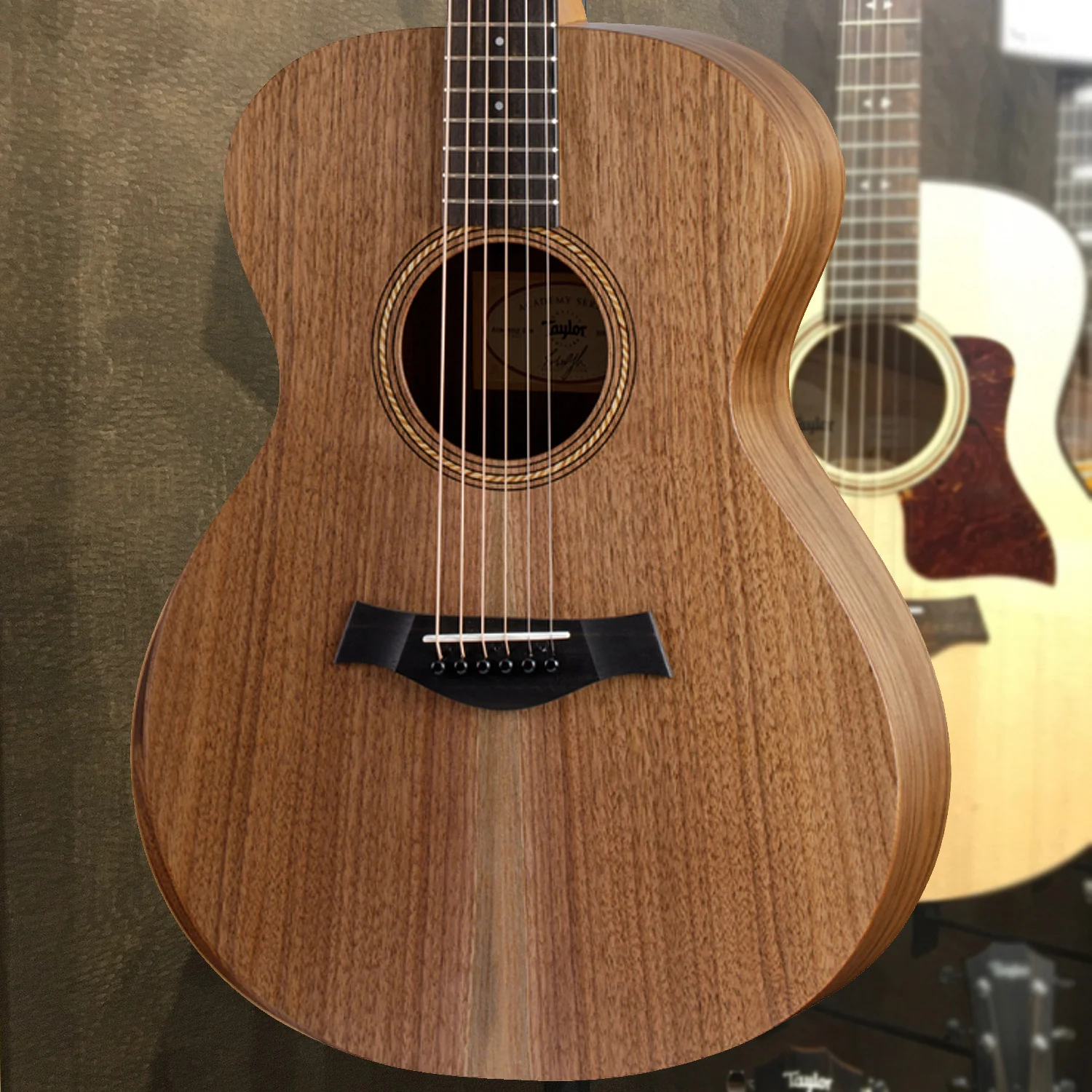 What's On Sale - Acoustic Guitars